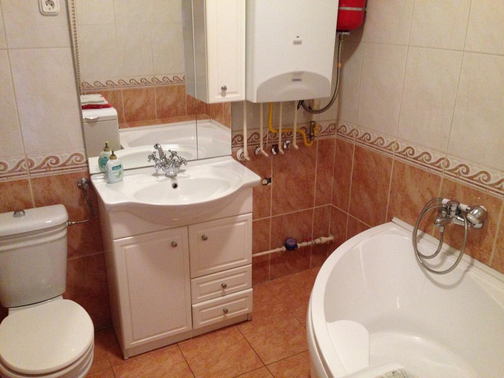 Kristaly Apartman Эгер Экстерьер фото